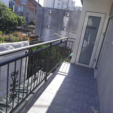 Ani Apartment Split Exterior foto